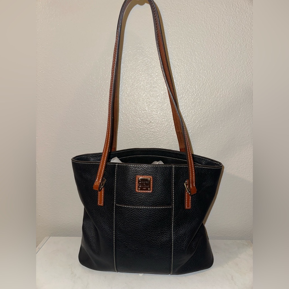 Dooney & Bourke Tote Shoulder Purse